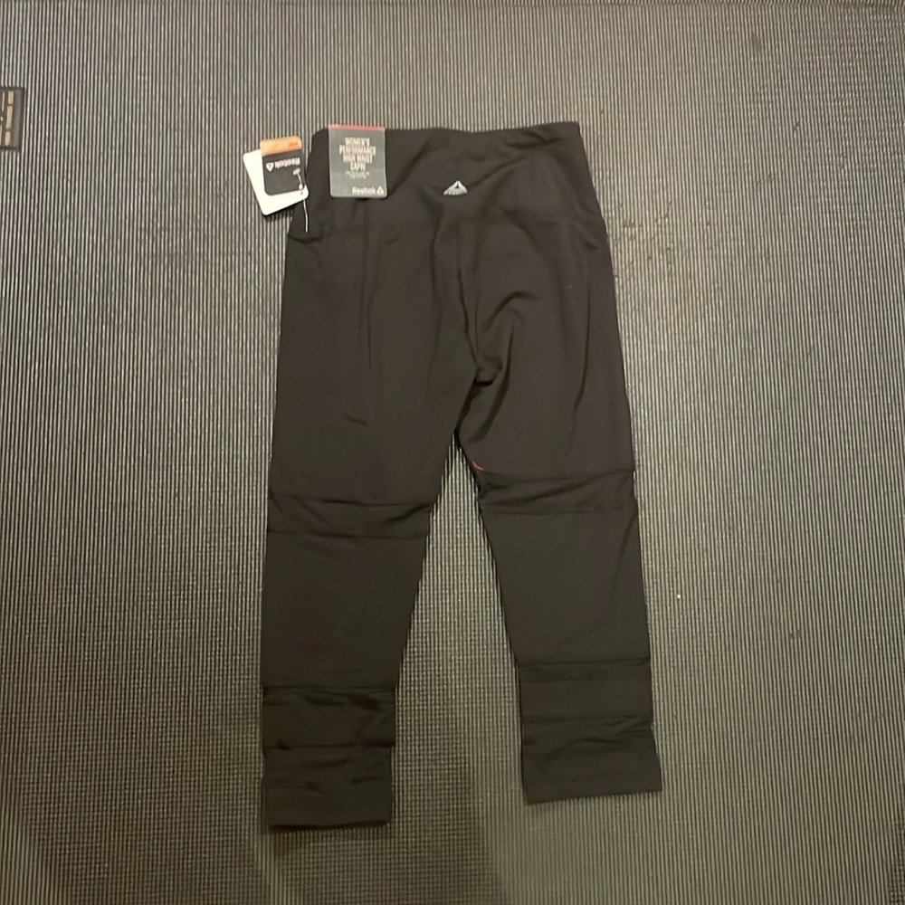 Reebok capri leggings